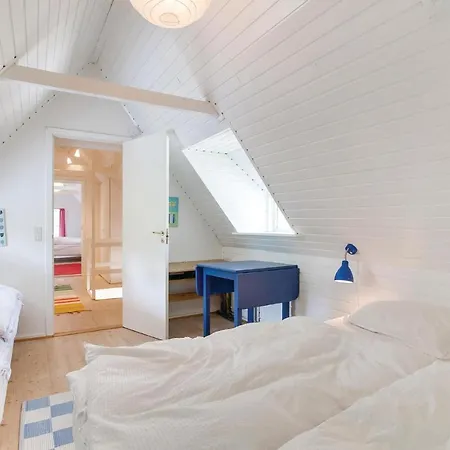 Dom wakacyjny Three-bedroom In *